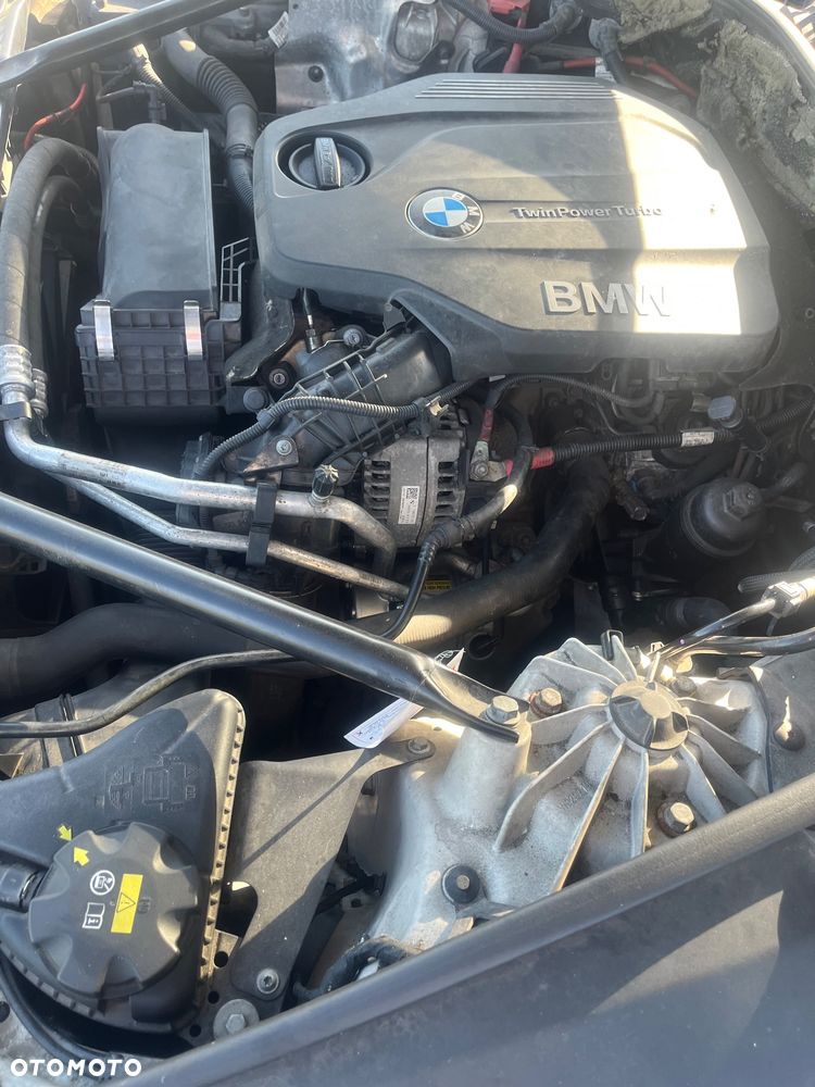 BMW Seria 5 520d Luxury Line - 12
