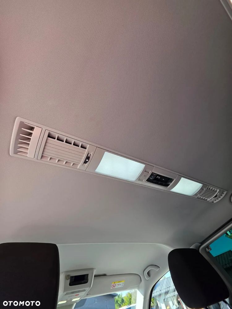 Volkswagen Caravelle 6.1 2.0 TDI L2 Highline DSG - 18