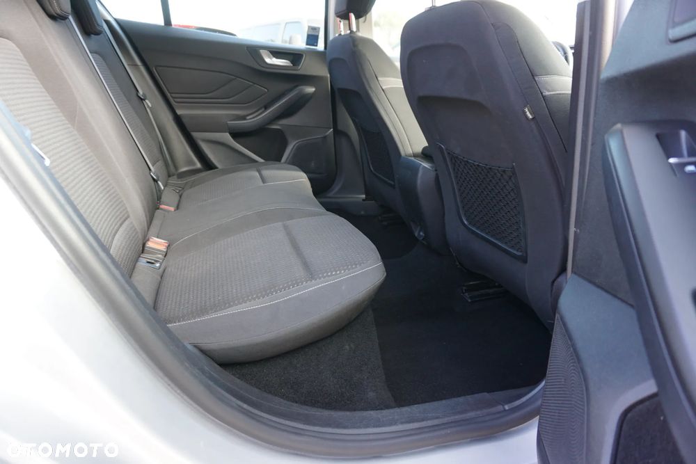 Ford Focus 1.5 EcoBlue Active Business - 21