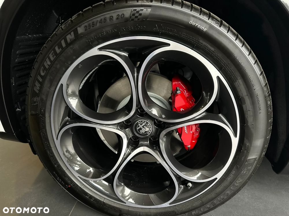 Alfa Romeo Stelvio 2.2 JTDM Veloce Q4 - 3