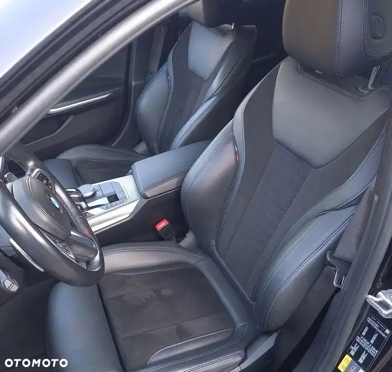 BMW Seria 3 330e xDrive M Sport sport - 21