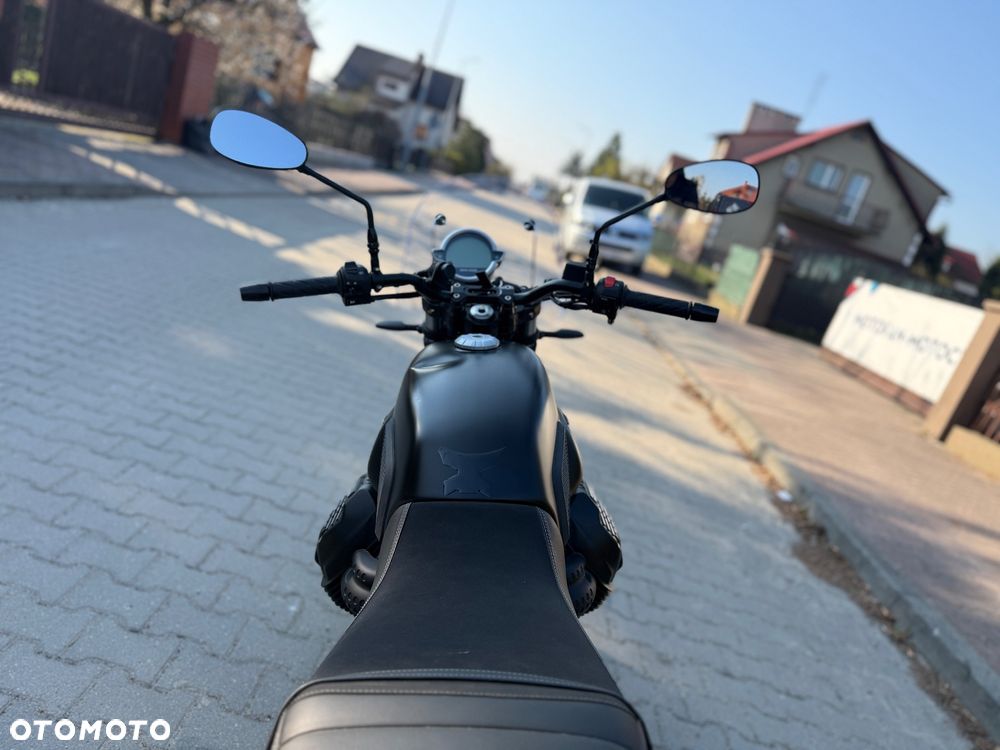 Moto Guzzi V7 - 13