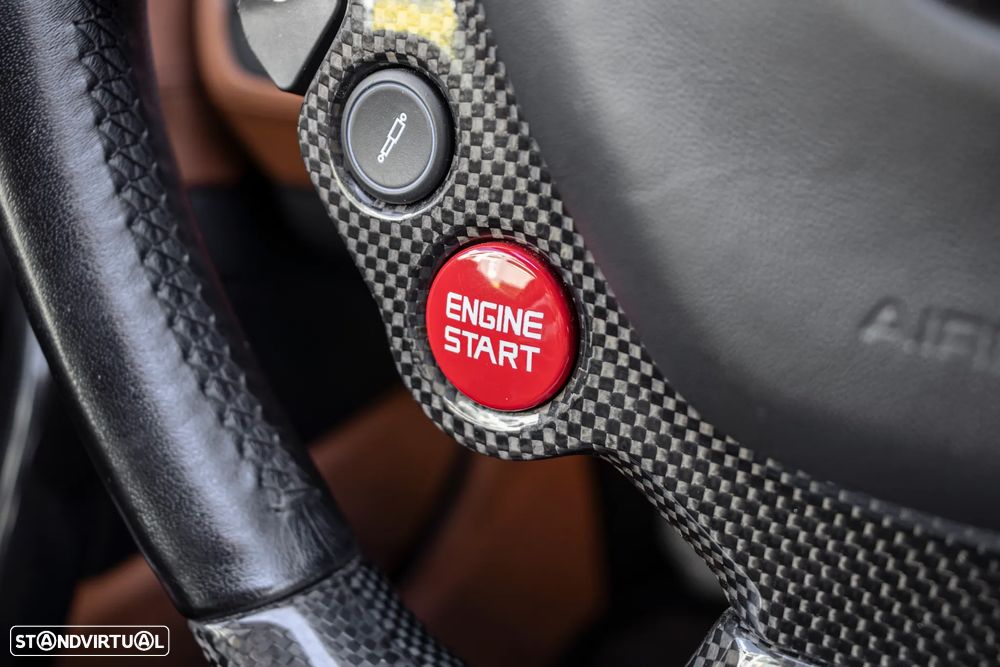 Ferrari FF 6.3 V12 - 18