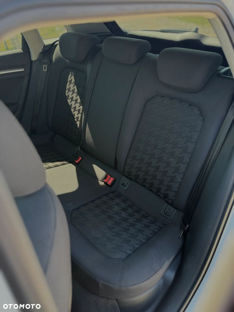 Audi A3 Sportback 1.4 TFSI S tronic Attraction - 11