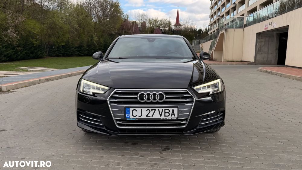 Audi A4 2.0 TDI S tronic Sport - 1
