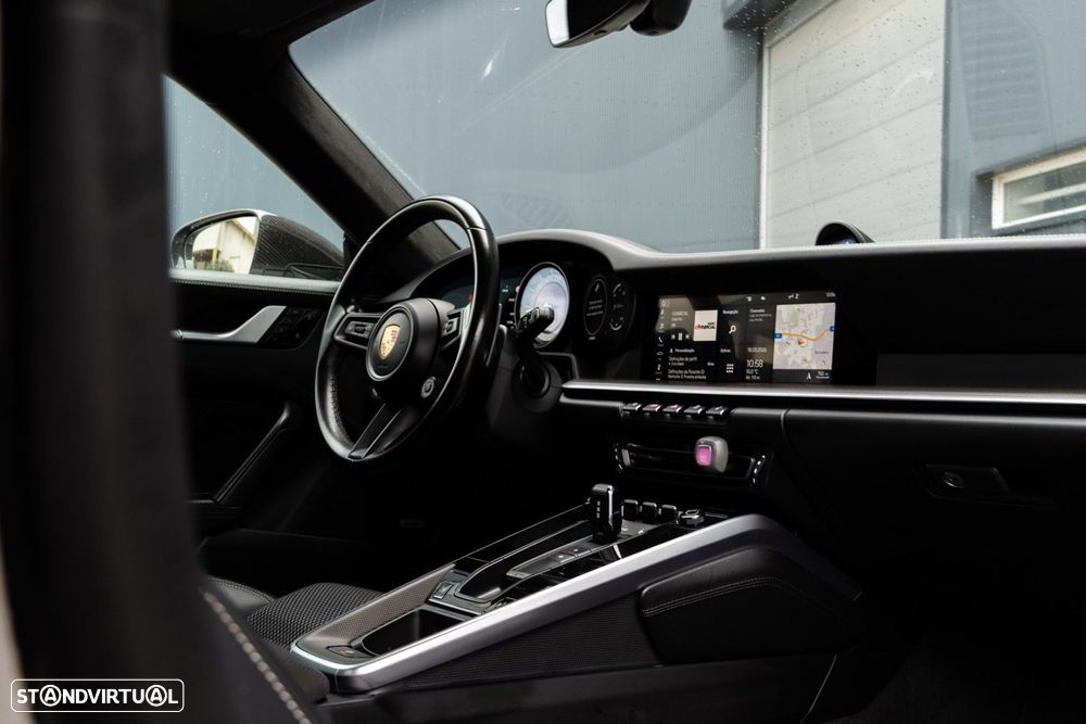 Porsche 911 (992) Carrera 4S PDK - 12