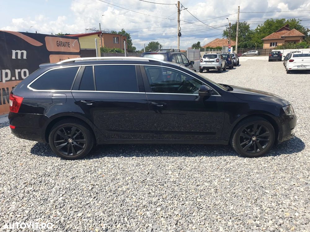 Skoda Octavia 1.6 TDI DSG Style - 4