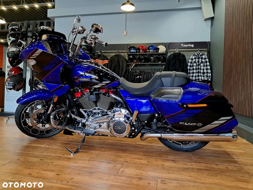 Harley-Davidson Touring Road Glide - 14