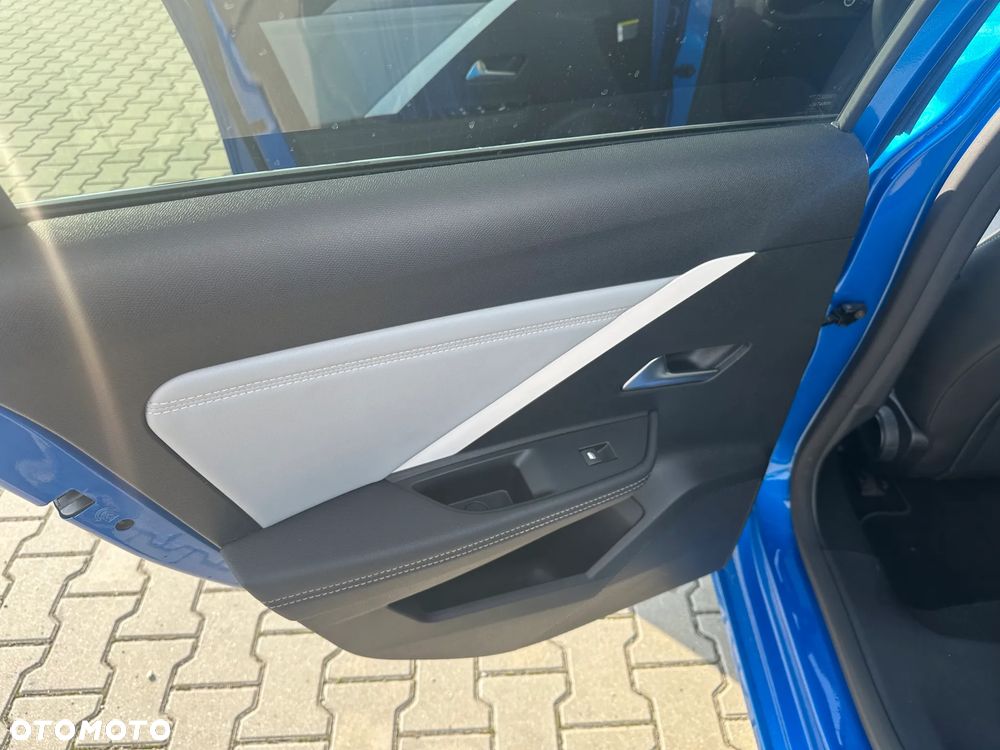 Opel Astra - 10