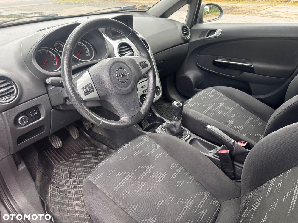 Opel Corsa - 6