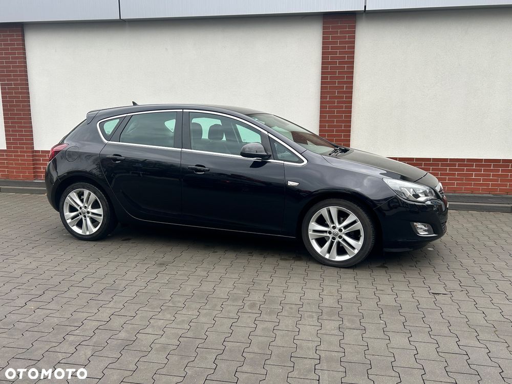 Opel Astra 1.6 Edition Sport - 2