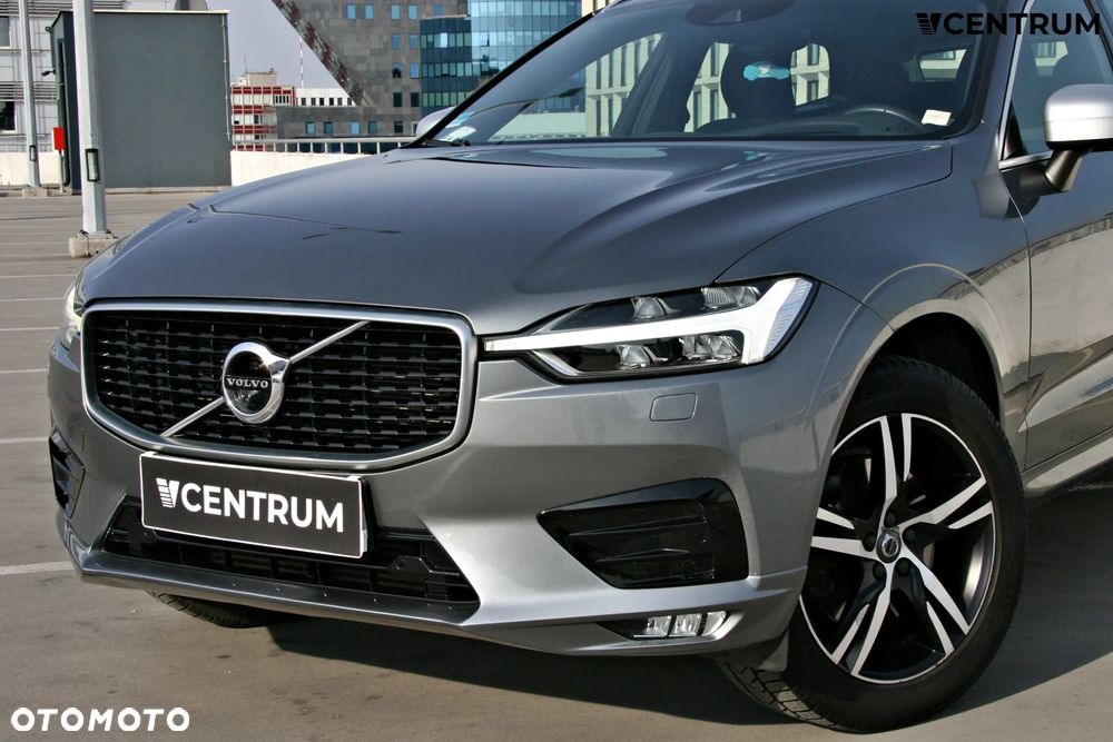 Volvo XC 60 T5 AWD R-Design - 10