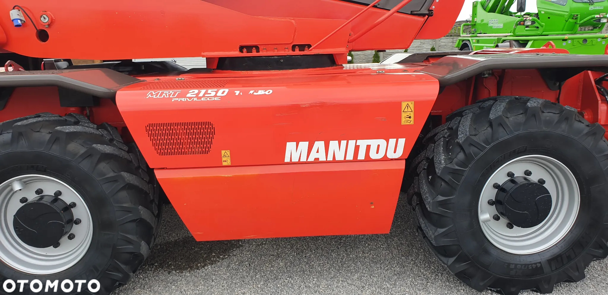 Manitou MRT2150 Privilege kosz hydr. skrętny / wciągarka/widły hydr./pilot/ sprowadzona - 24