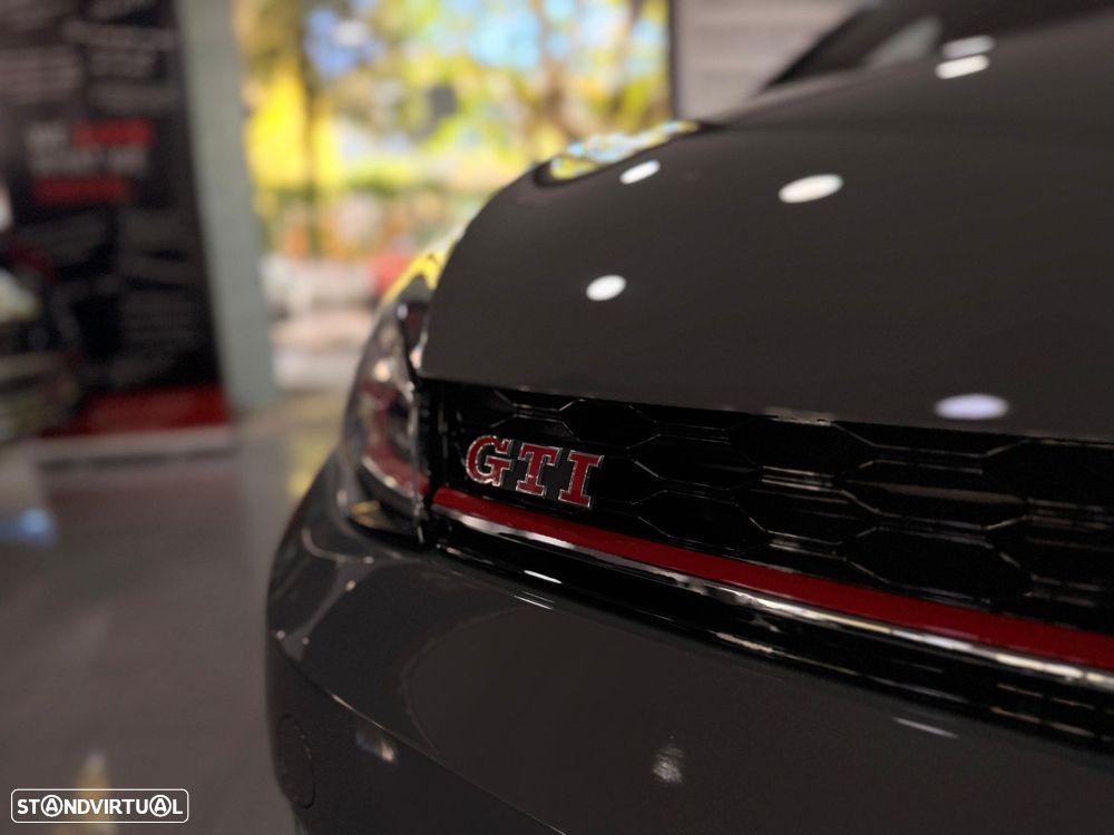 VW Golf GTI TCR 2.0 TSI OPF DSG - 10