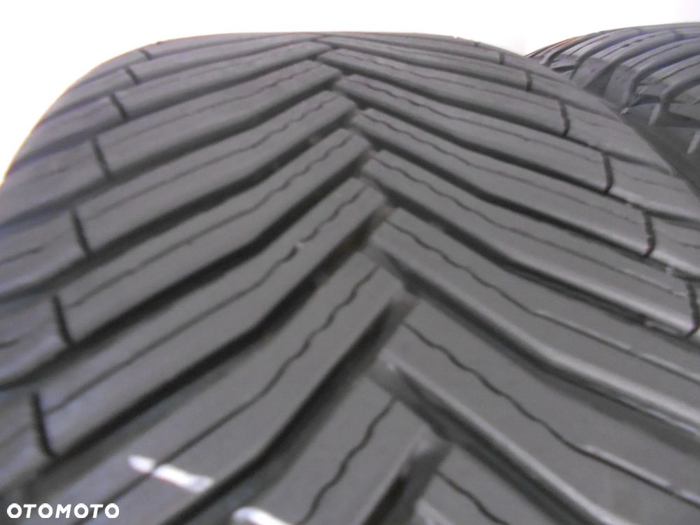 OPONY 235/40R20 MICHELIN CROSSCLIMATE 2 SUV VOL DOT 4725 6.5MM - 4
