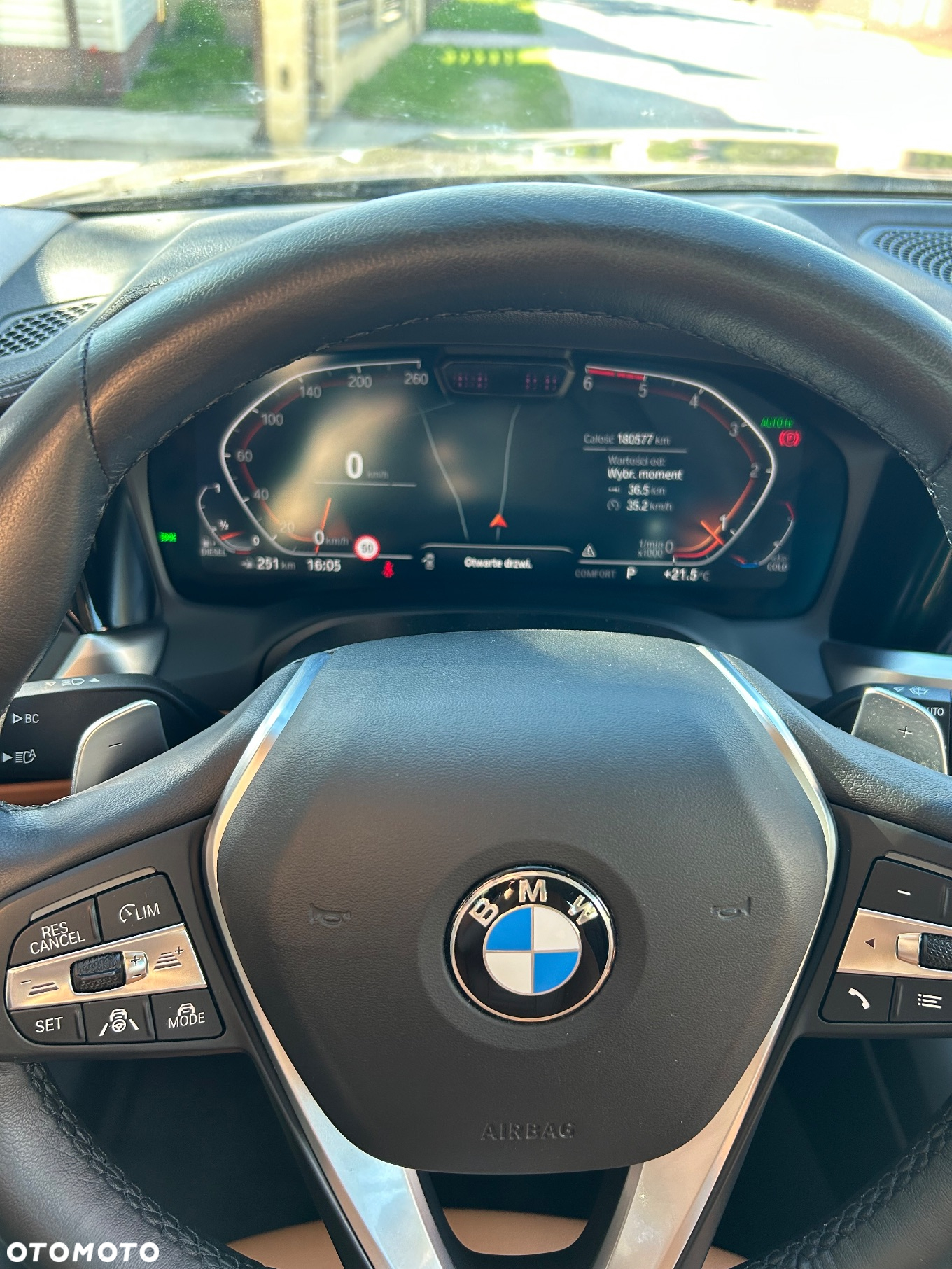 BMW Seria 3 320d Luxury Line sport - 12
