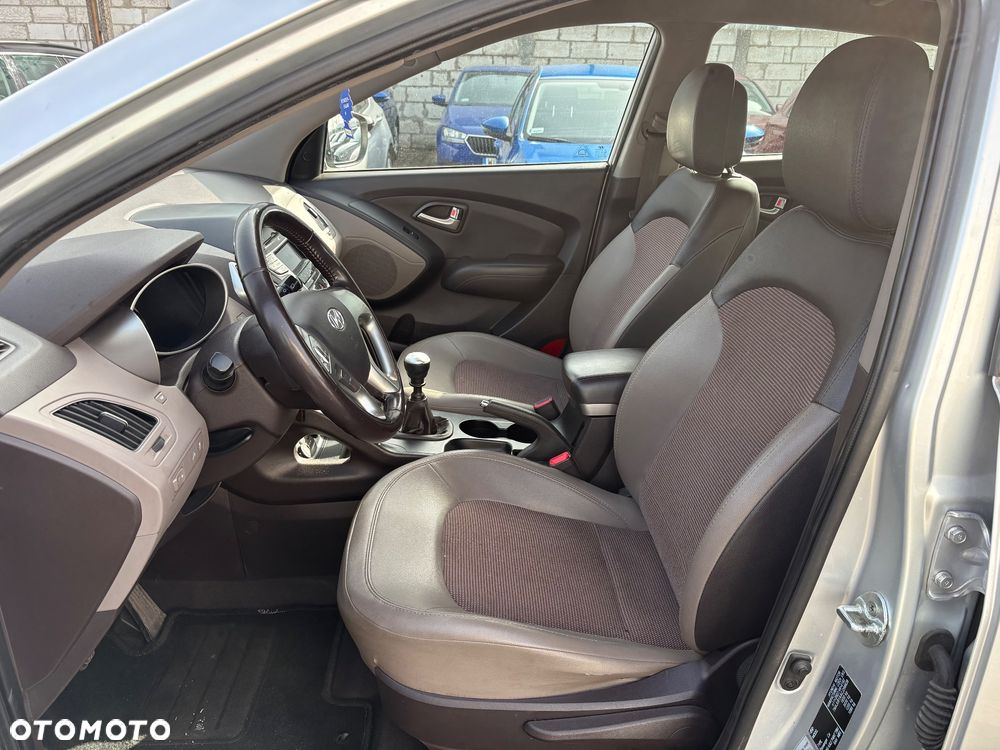 Hyundai ix35 1.6 GDI Comfort 2WD - 21