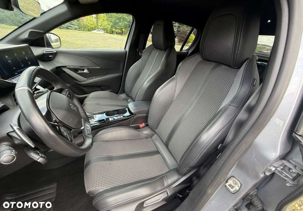 Peugeot 208 PureTech 130 EAT8 GT - 16