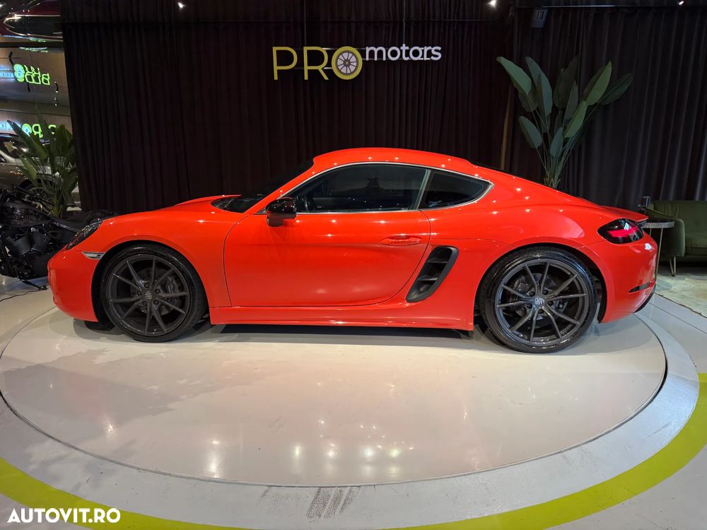 Porsche Cayman T PDK - 9