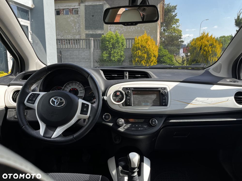 Toyota Yaris 1.33 Trend - 13