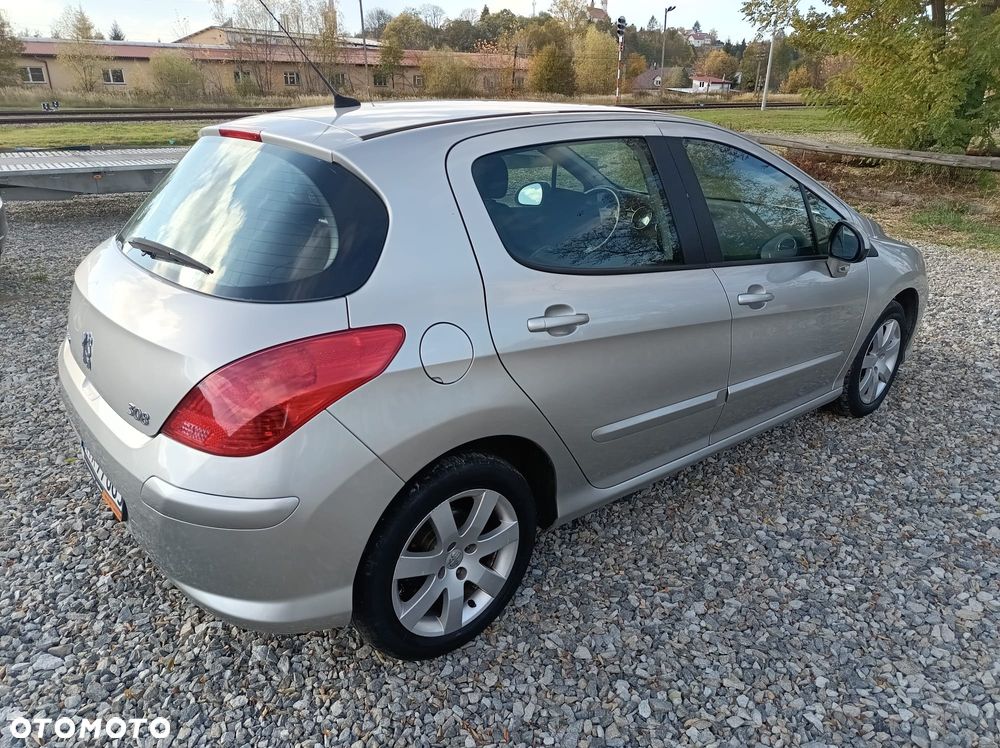 Peugeot 308 - 3