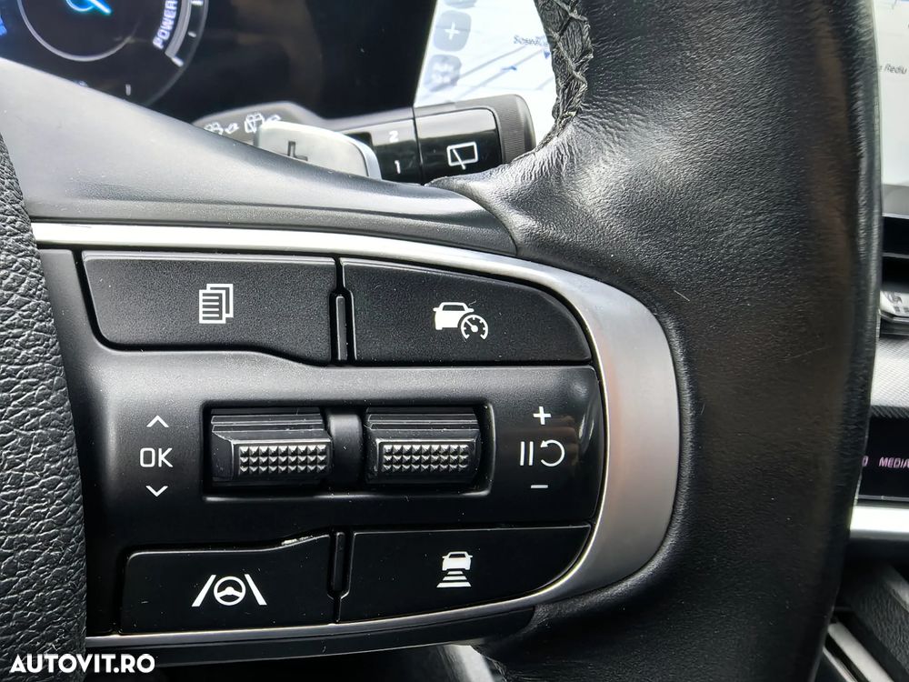 Kia Sportage 1.6T-GDI Hybrid 2WD Aut. Spirit - 25