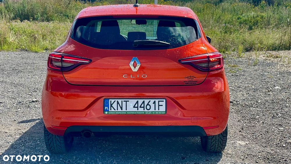 Renault Clio - 7