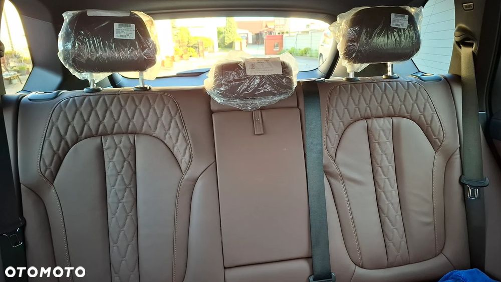 BMW X5 xDrive30d mHEV - 27