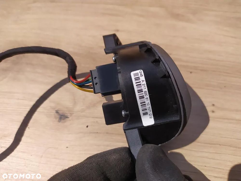 MERCEDES W211 MULTIFUNKCJA PRZYCISK KIEROWNICY SZARY A2118206110 - 7