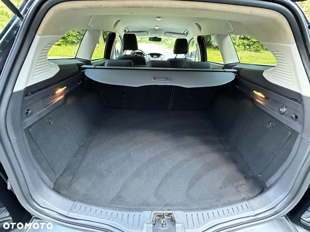 Ford Focus 1.6 Edition Start - 29