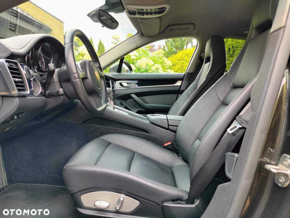 Porsche Panamera Diesel - 14