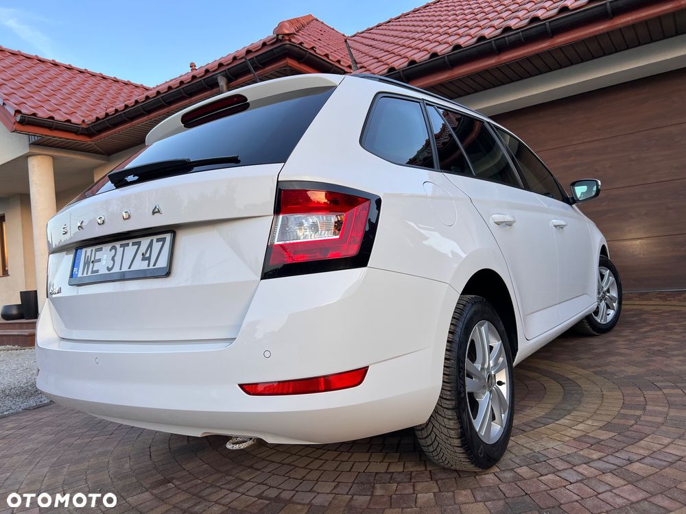Skoda Fabia 1.0 TSI Ambition - 32