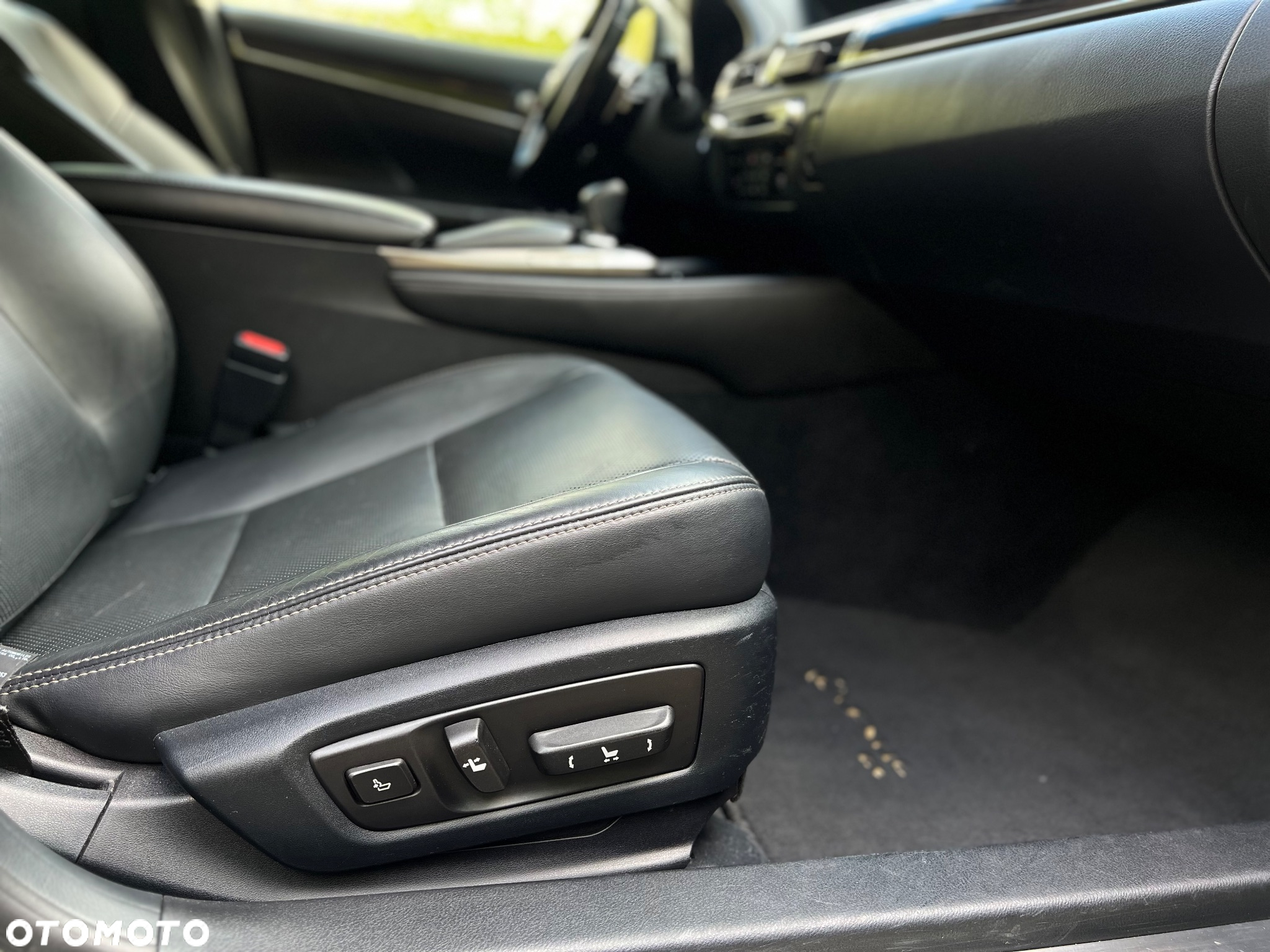 Lexus GS 200t / 300 Elite - 13