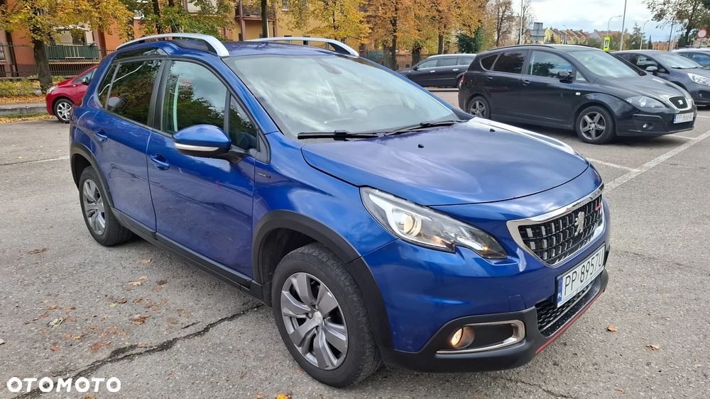 Peugeot 2008 PureTech 100 Style S&S BVM6 - 10