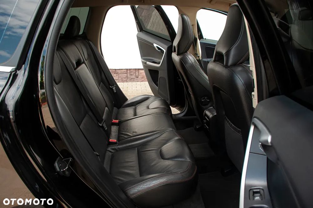 Volvo XC 60 D5 AWD - 20