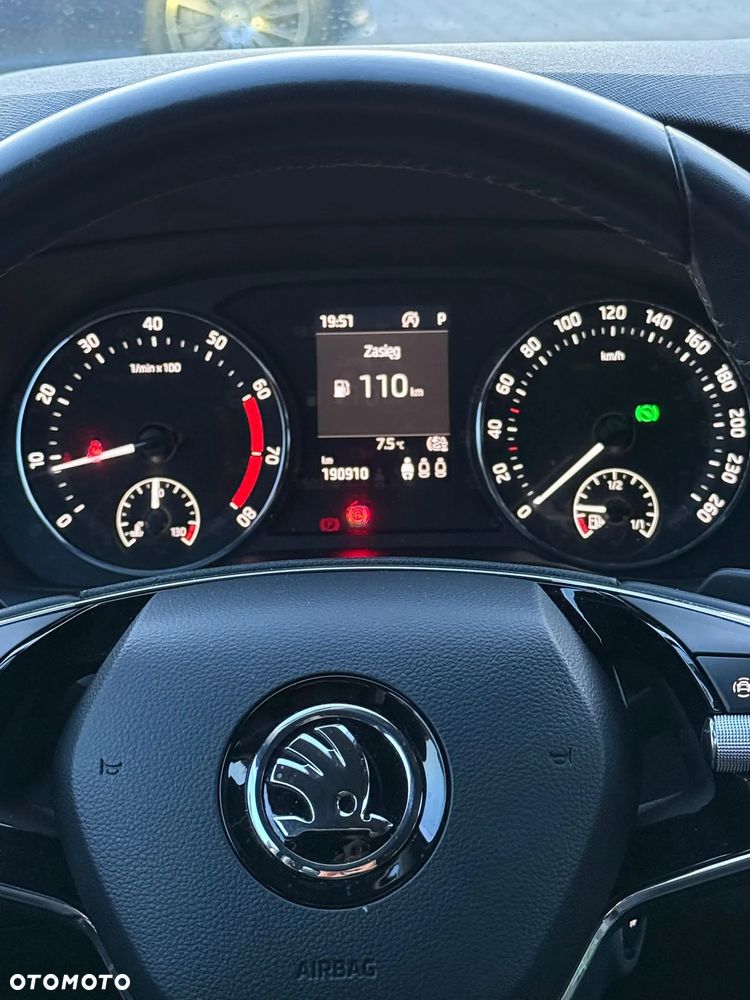 Skoda Octavia 2.0 TSI 4x4 DSG Ambition - 8