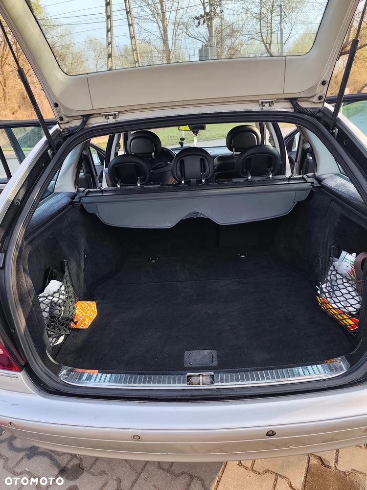 Mercedes-Benz Klasa C - 16