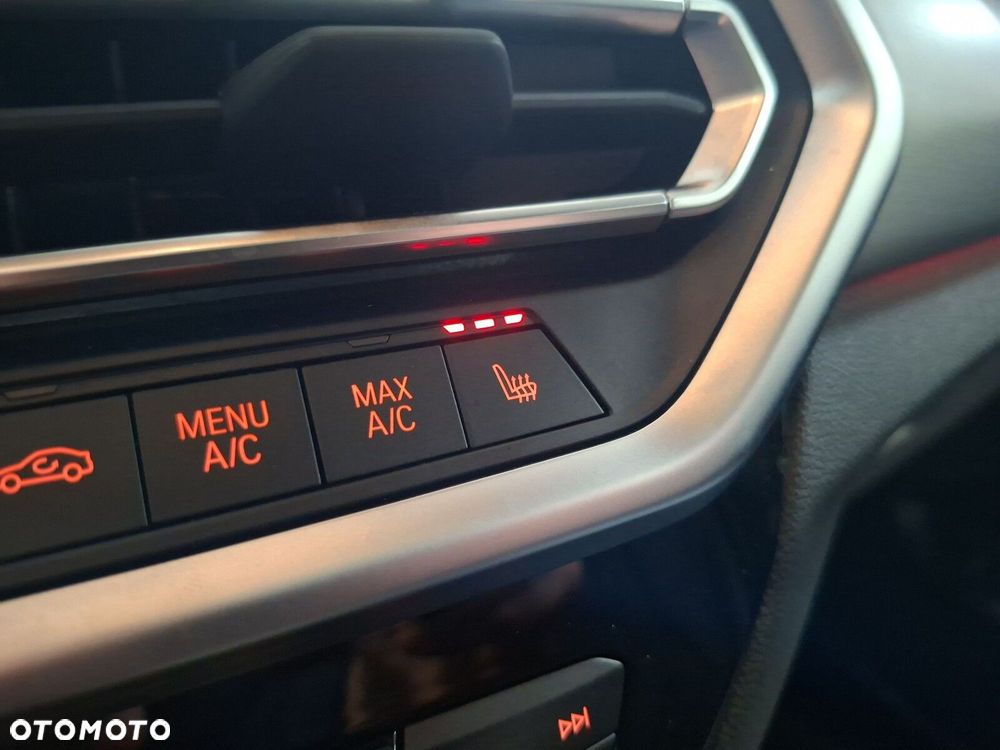 BMW X4 - 23