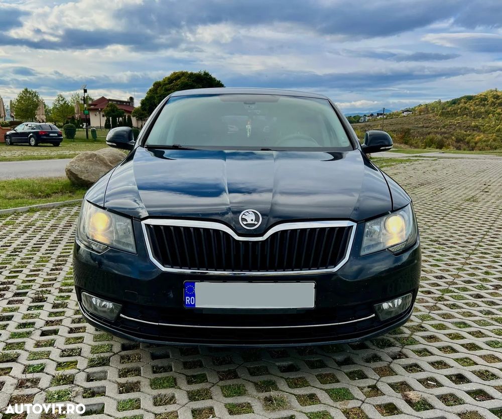 Skoda Superb 2.0 TDI Ambition - 2