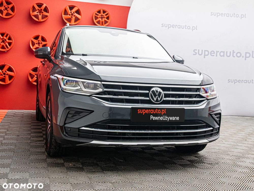Volkswagen Tiguan 1.5 TSI EVO Elegance DSG - 23