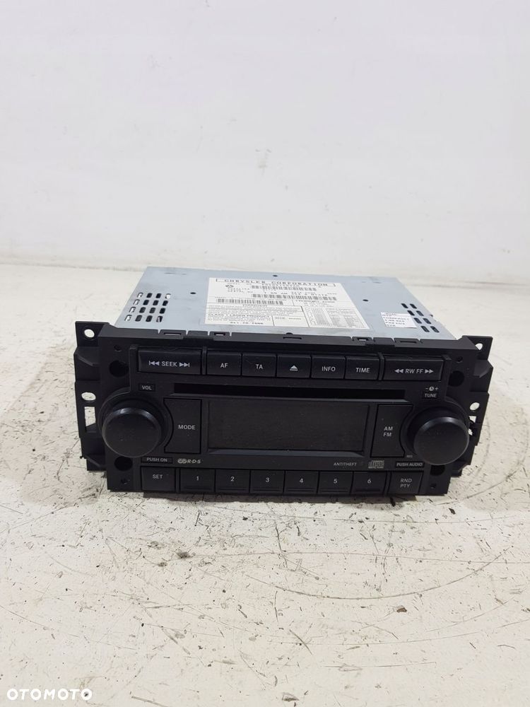 radio radioodtwarzacz cd p05091509ag jeep compass i 07 rok 2.4b - 3