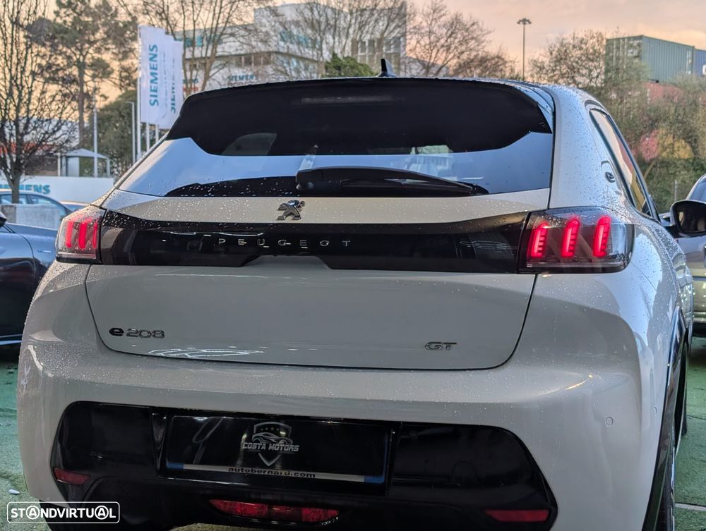 Peugeot e-208 GT Pack - 5