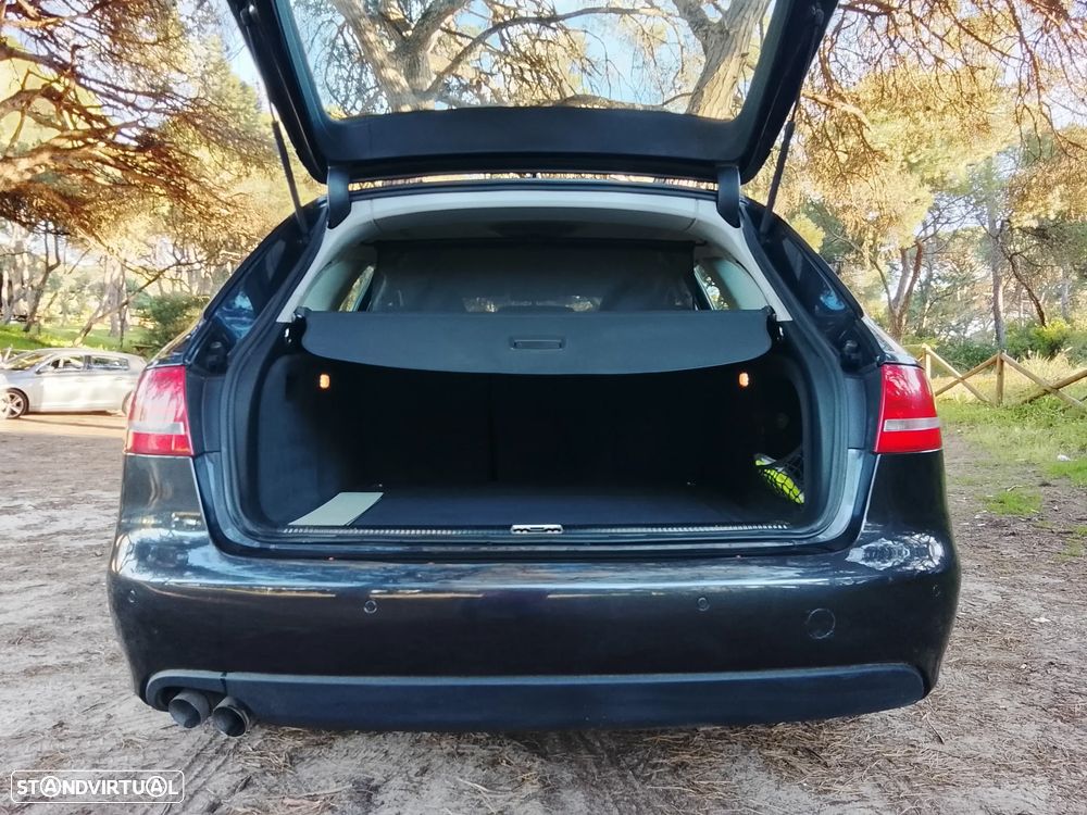 Audi A4 Avant 2.0 TDi Advance - 17