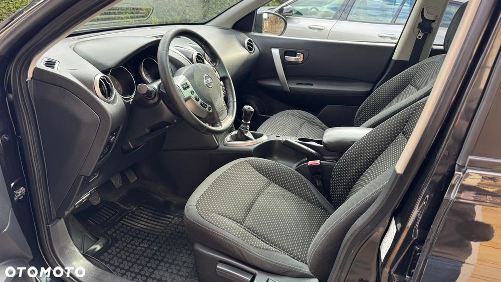 Nissan Qashqai+2 - 16