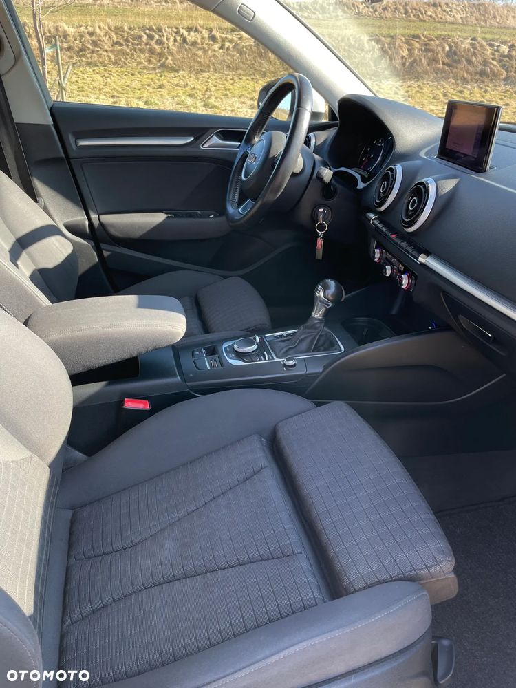 Audi A3 Sportback 1.8 TFSI Attraction S tronic - 18