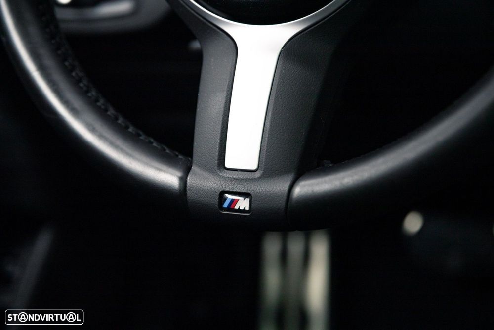 BMW X2 25 e xDrive Pack M - 29