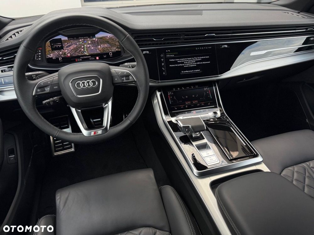Audi Q8 - 11