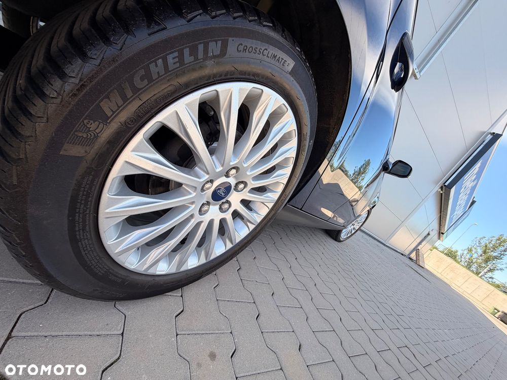 Ford Focus 1.0 EcoBoost Titanium - 11