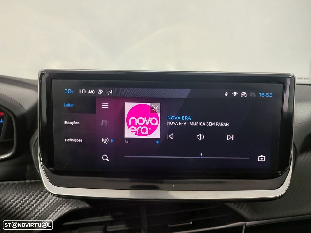 Peugeot 2008 1.2 Hybrid Allure e-DCS6 - 24
