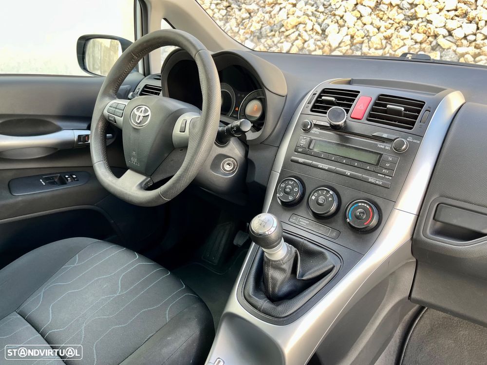 Toyota Auris 1.4 D-4D ACtive+AC - 25